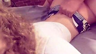 Milf wife cheats on selfie